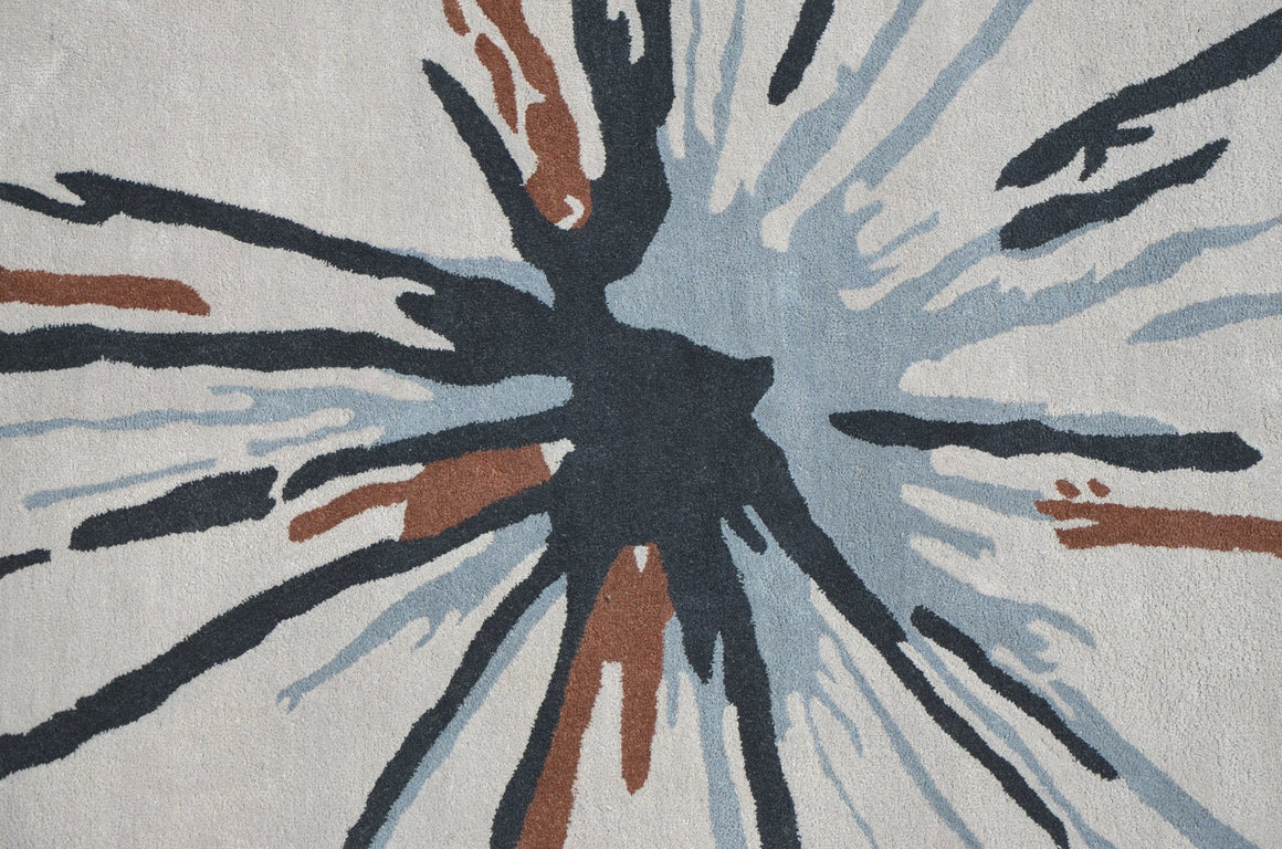 Verdora Round Hand Tufted Carpet