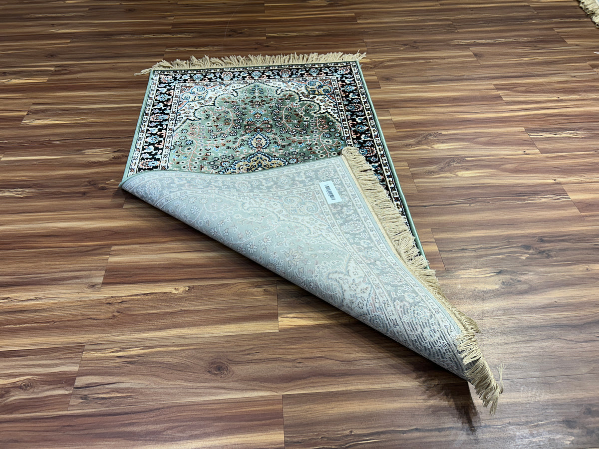Arzu Persian Carpet & Rug 3x5