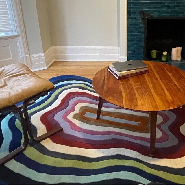 Flow Irregular Hand Tufted Carpet