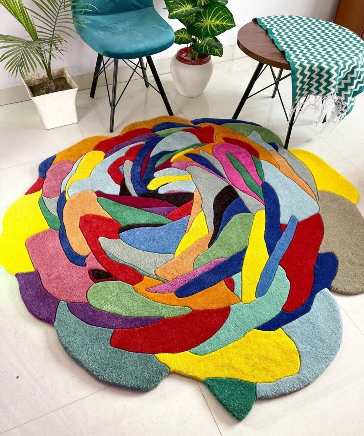 Meadow Irregular Hand Tufted Carpet