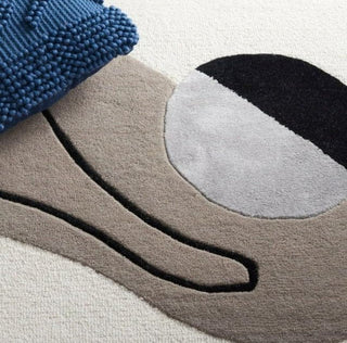 Zyvion Irregular Hand Tufted Carpet