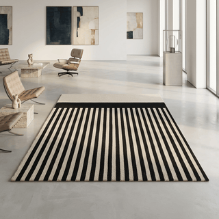 Nexvoria Hand Tufted Carpet