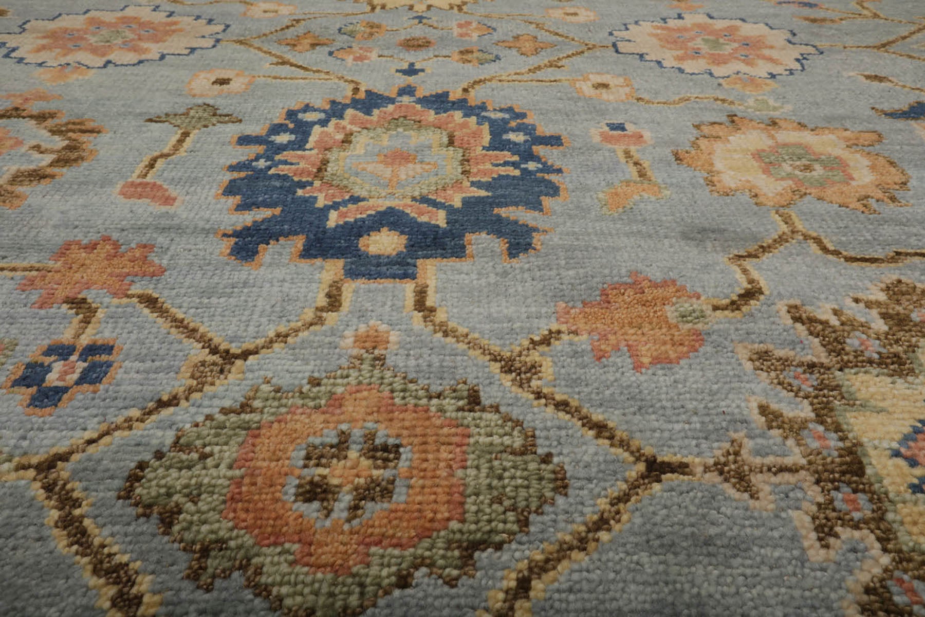 Resonance Hand Knotted Carpet & Rugs