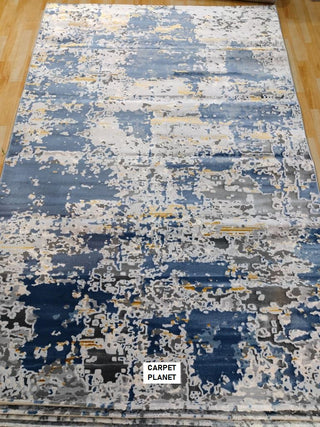 Serendipity Scroll modern carpet