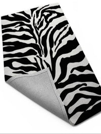 Form Irregular Hand Tufted Carpet & Rug