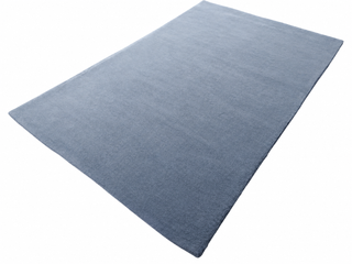 Hivo Solid Hand Tufted Carpet