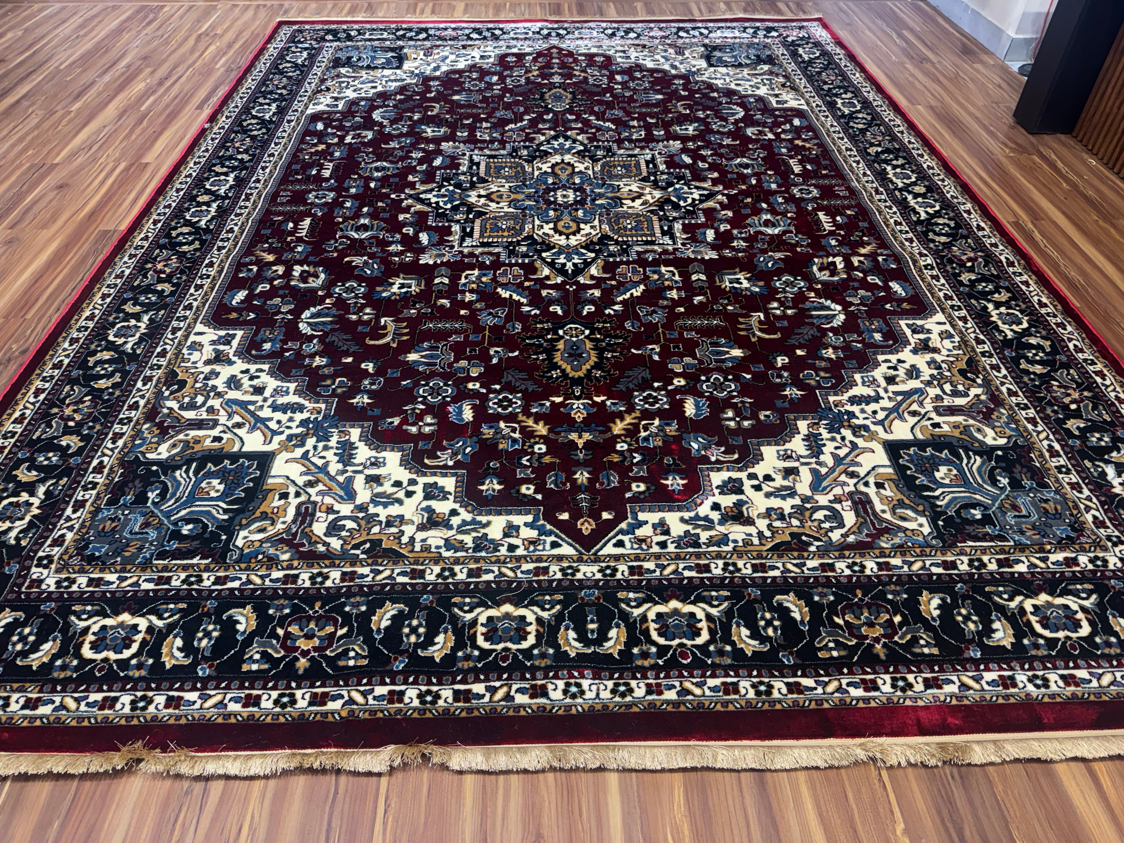 Ariyan Persian Carpet & Rug 9x12