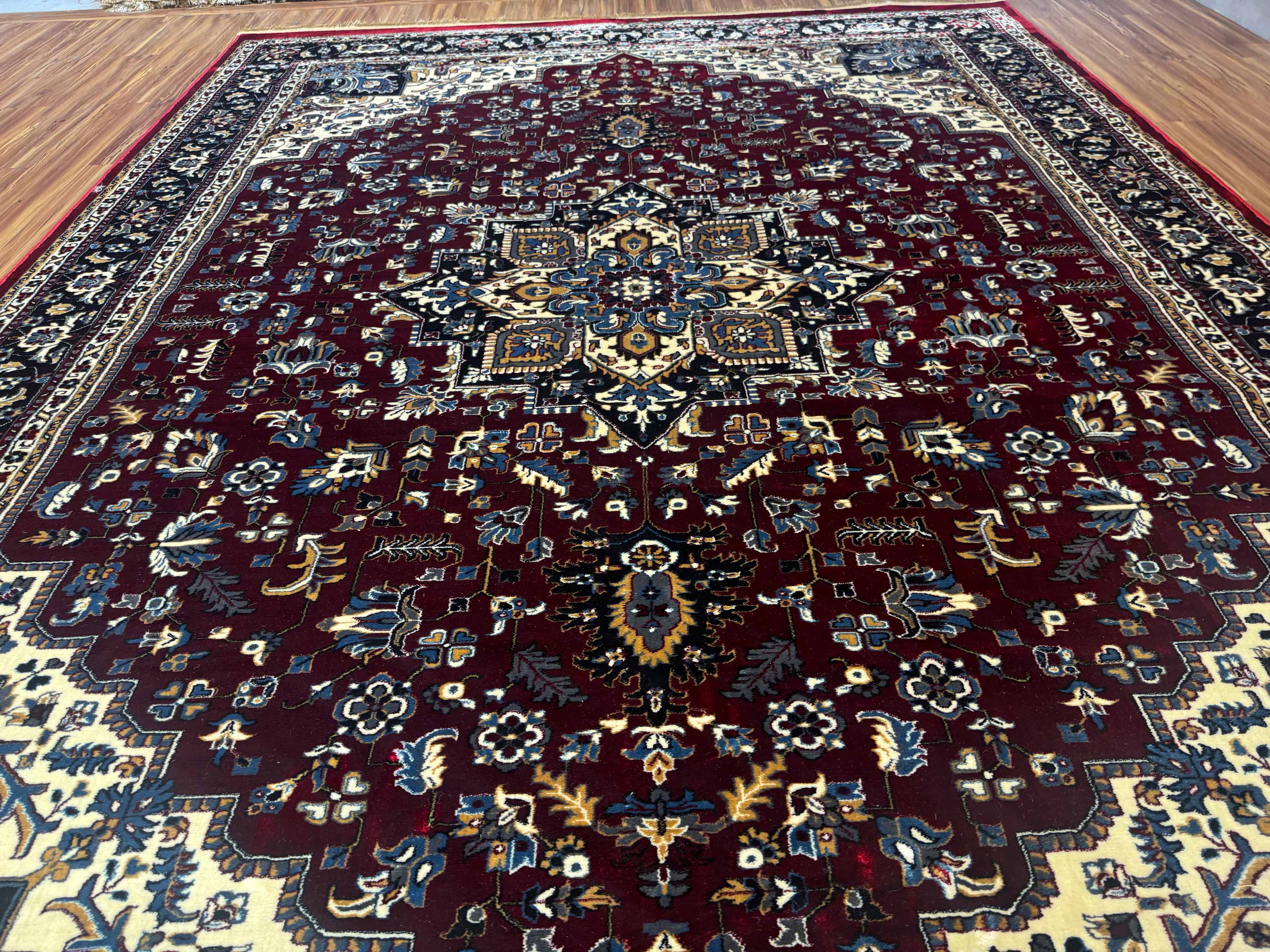 Ariyan Persian Carpet & Rug 9x12