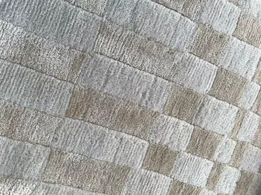 Alven Irregular Hand Tufted Carpet & Rug