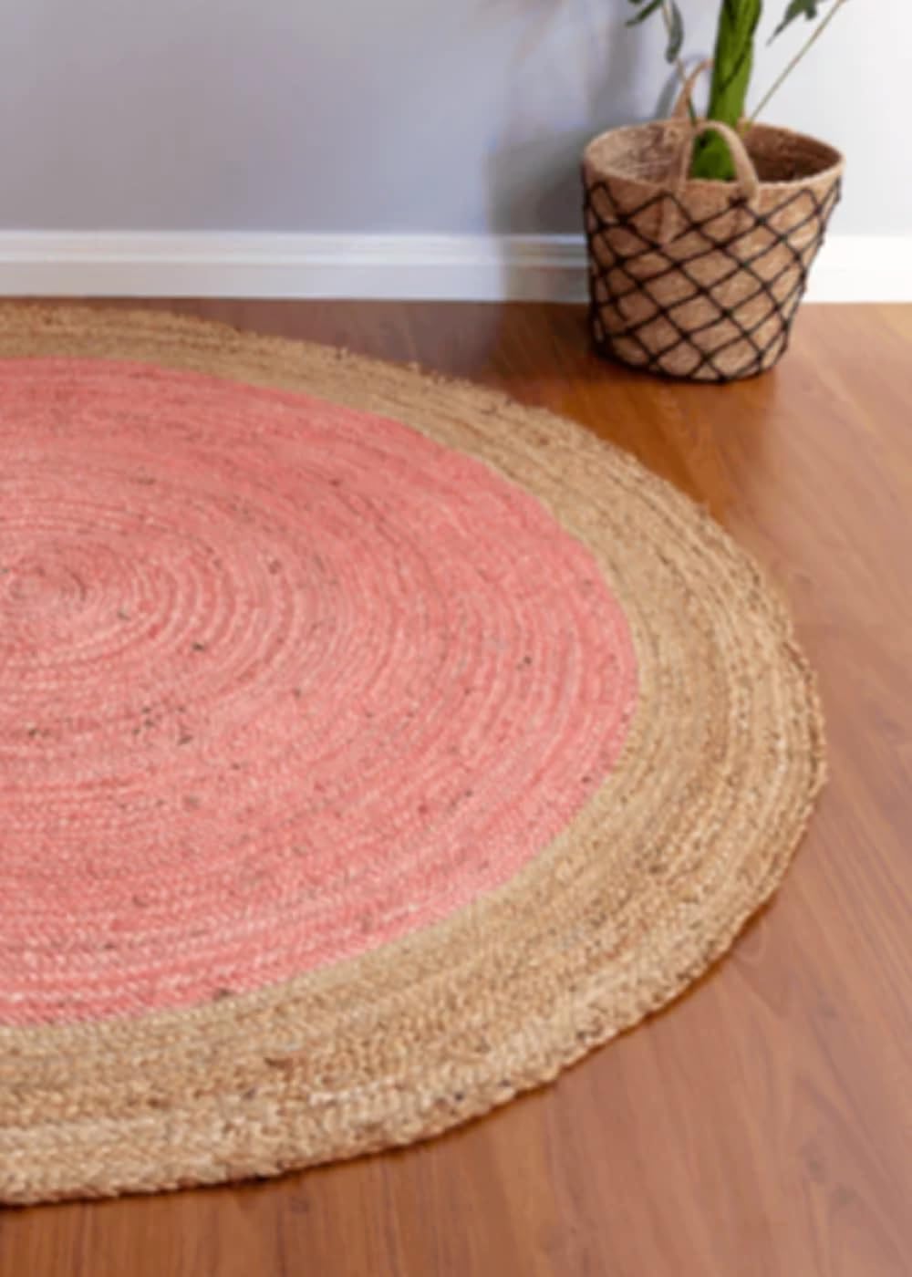 Prithvi Round Jute Carpet & Rugs