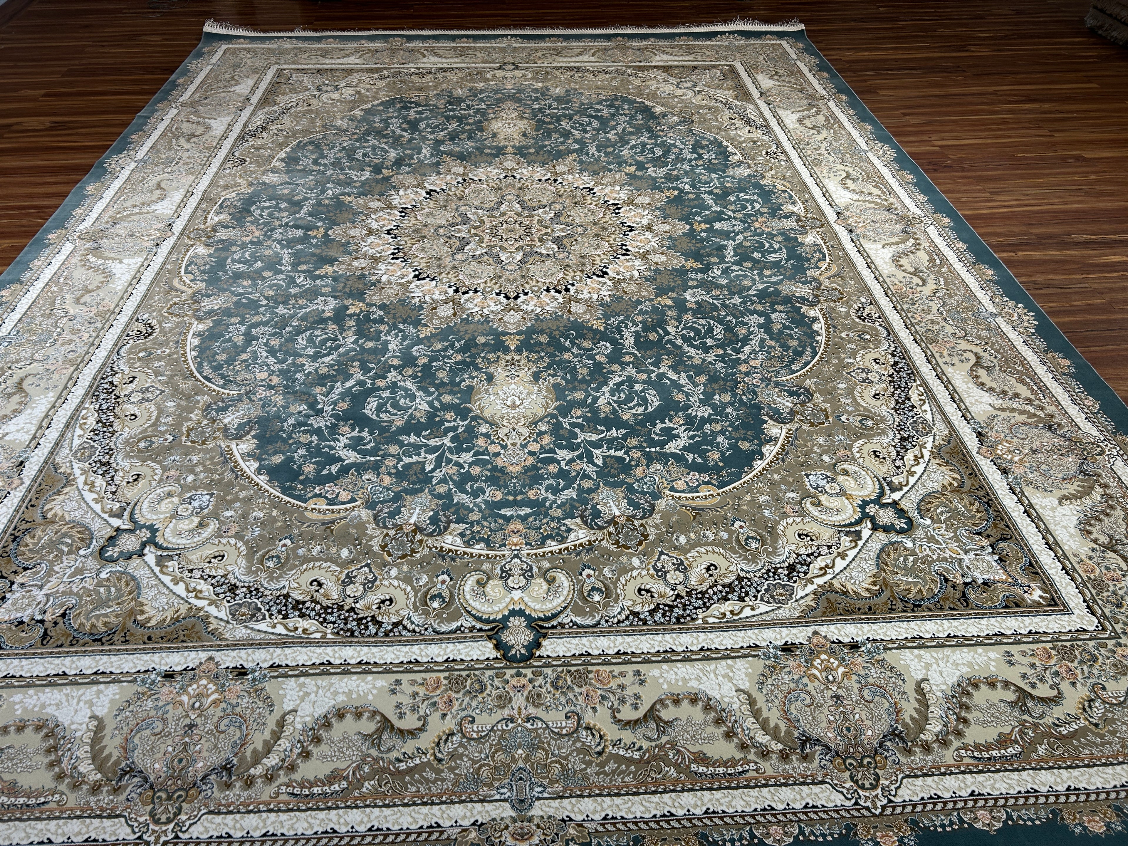 Zarifeh Iranian Carpet & Rug 9x12