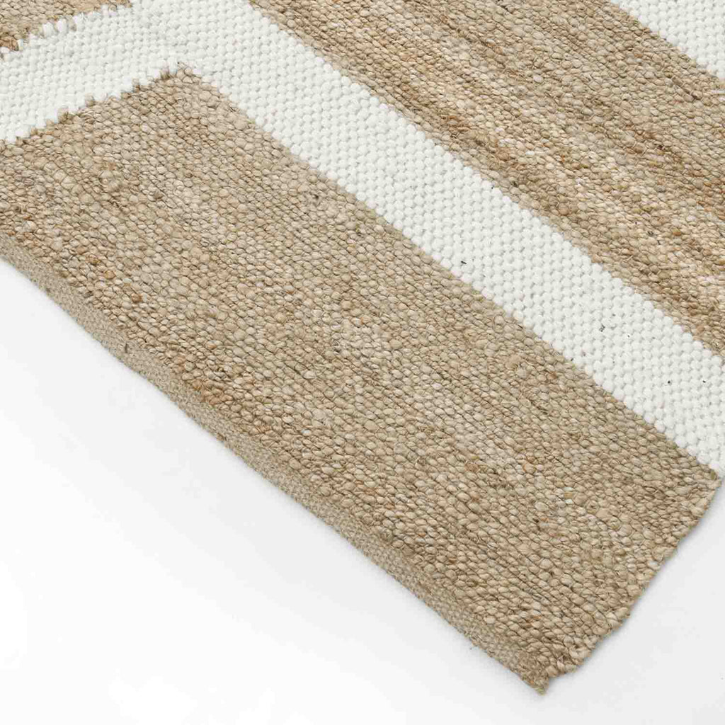 Iraa Jute Carpet & Rugs