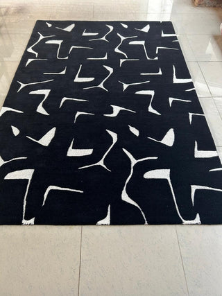 Zenvor Irregular Hand Tufted Carpet