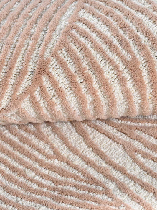 Wavy Irregular Hand Tufted Carpet & Rug