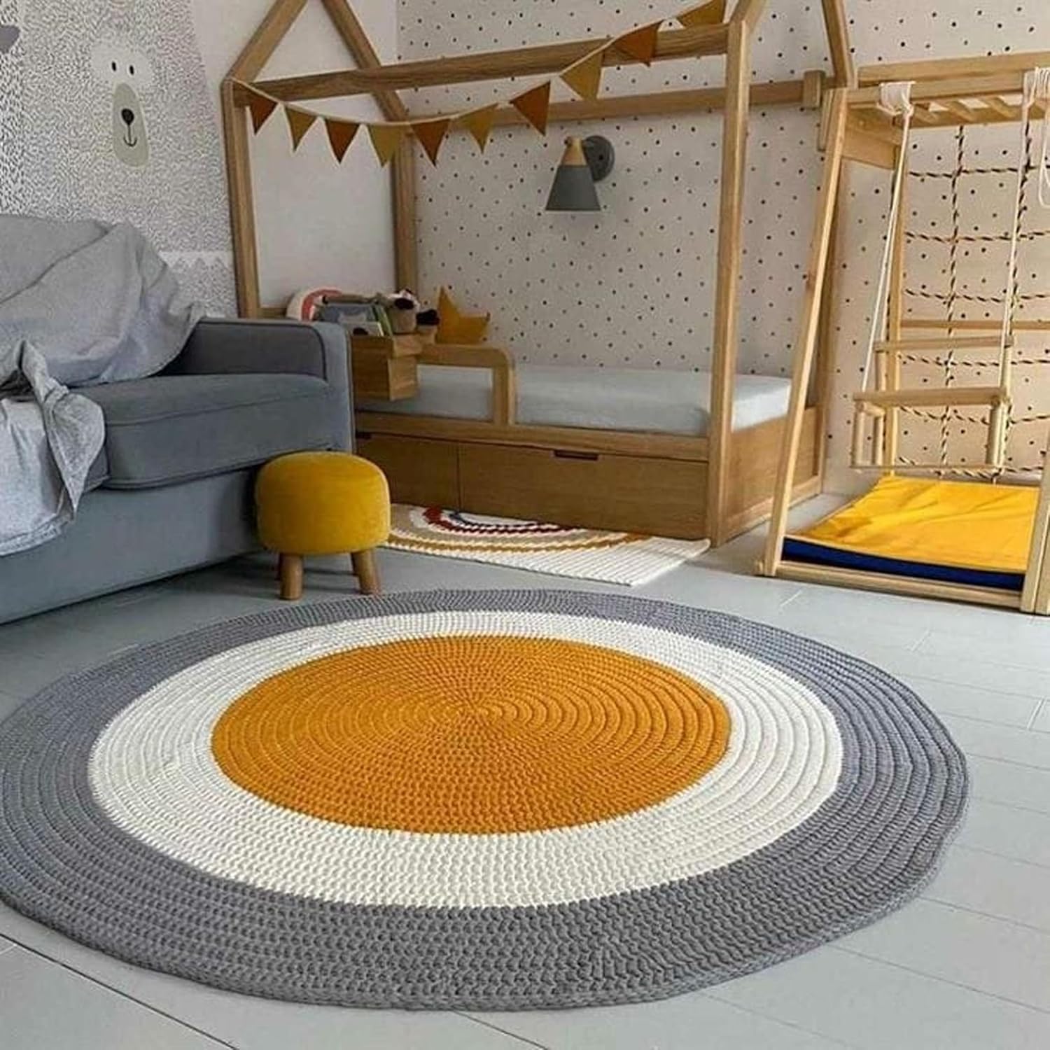 Ekaa Round Jute Carpet & Rugs