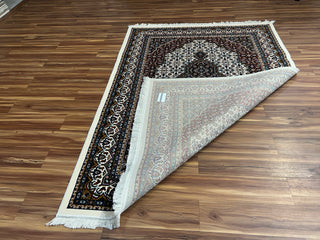 Ihsan Persian Carpet & Rug 5x7