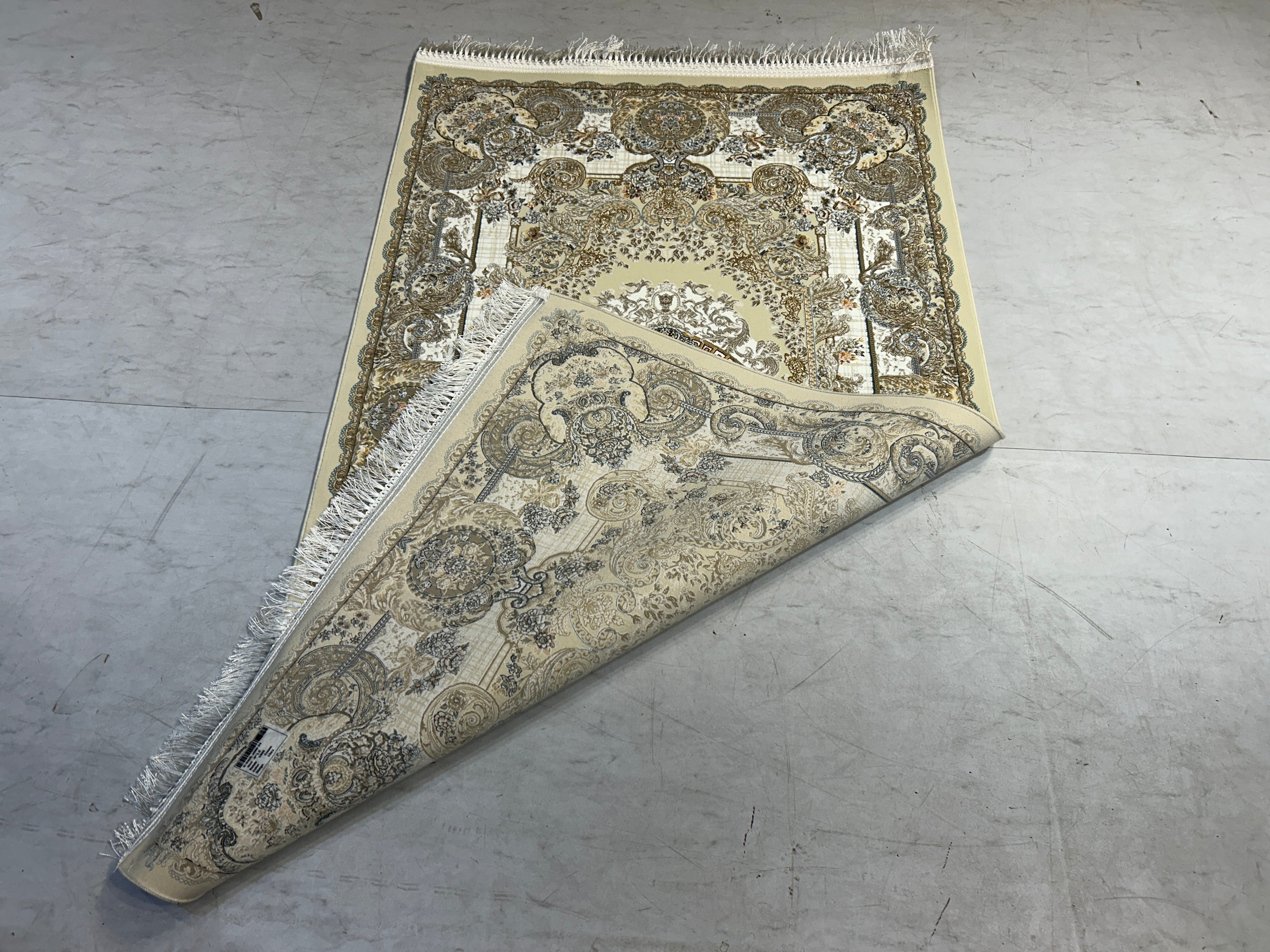 Sharmeh Iranian Carpet & Rug 3x5