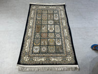 Hormeh Iranian Carpet & Rug 3x5