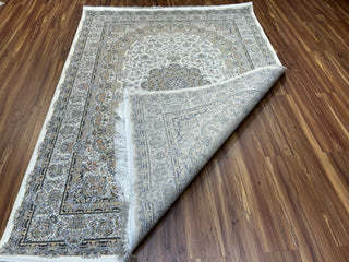 Farhad Iranian Carpet & Rug 5x7