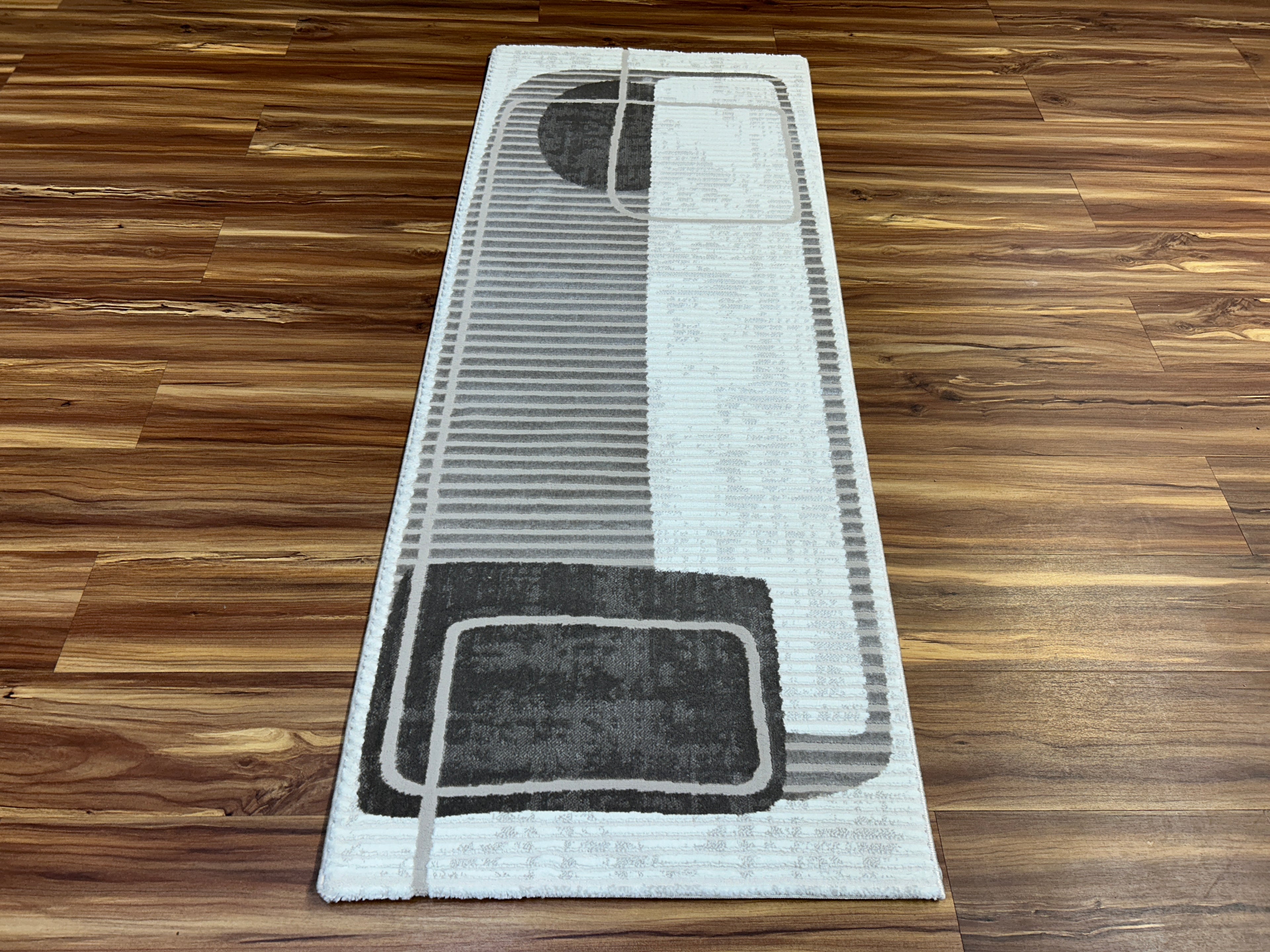Faro Modern Carpet & Rug 2X5