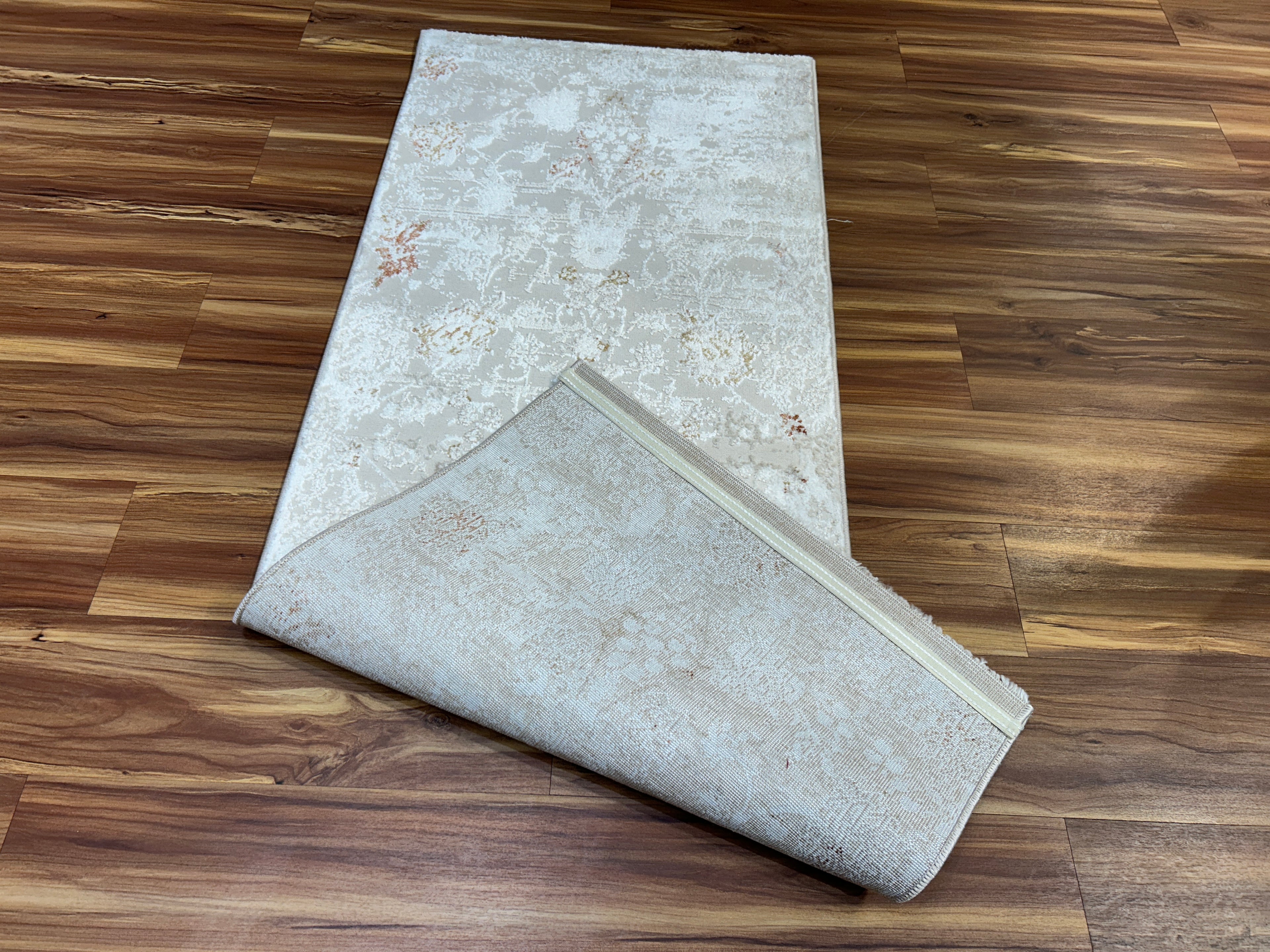 Zuno Modern Carpet & Rug 2X5