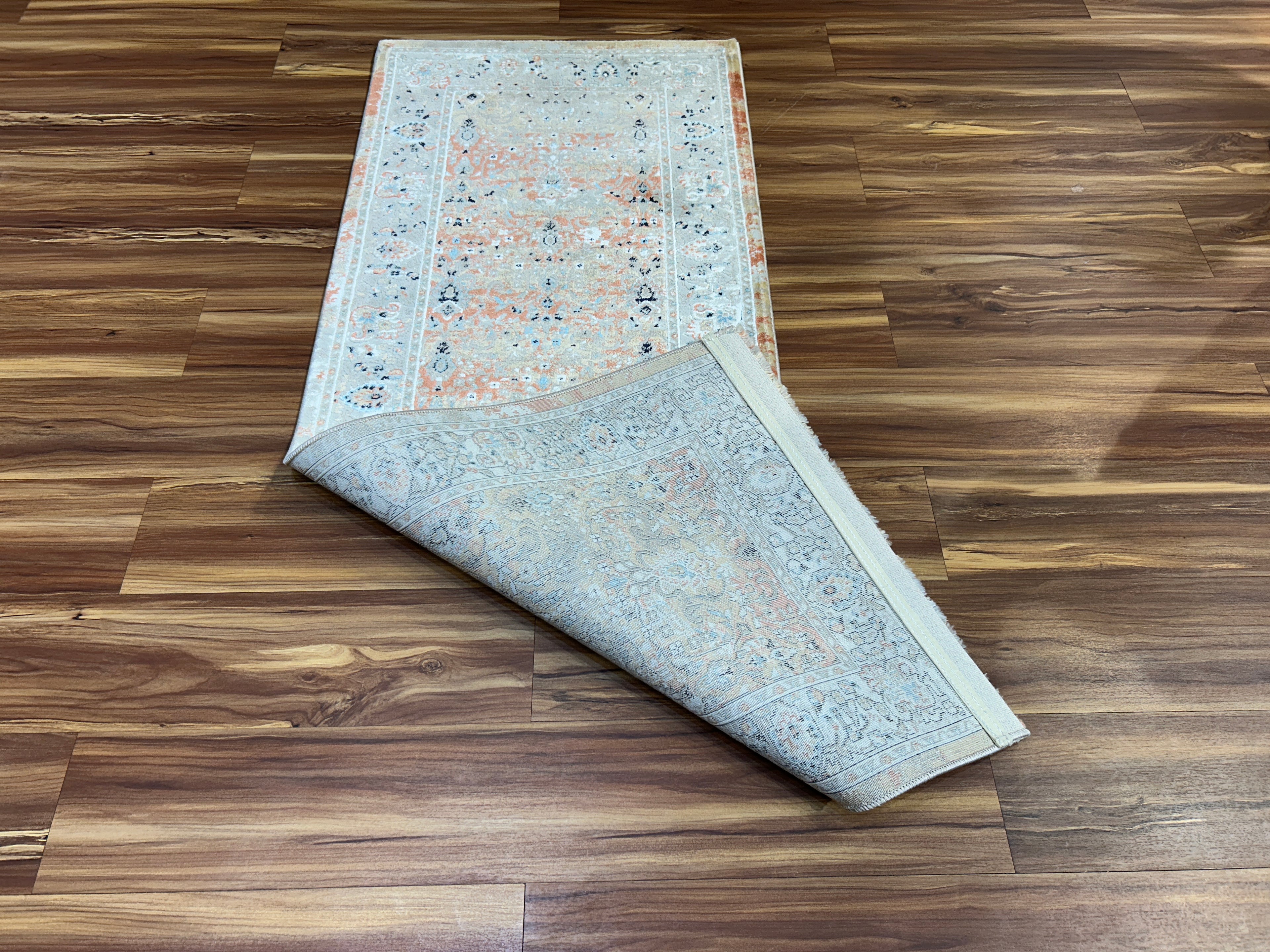 Iris Modern Carpet & Rug 2X5