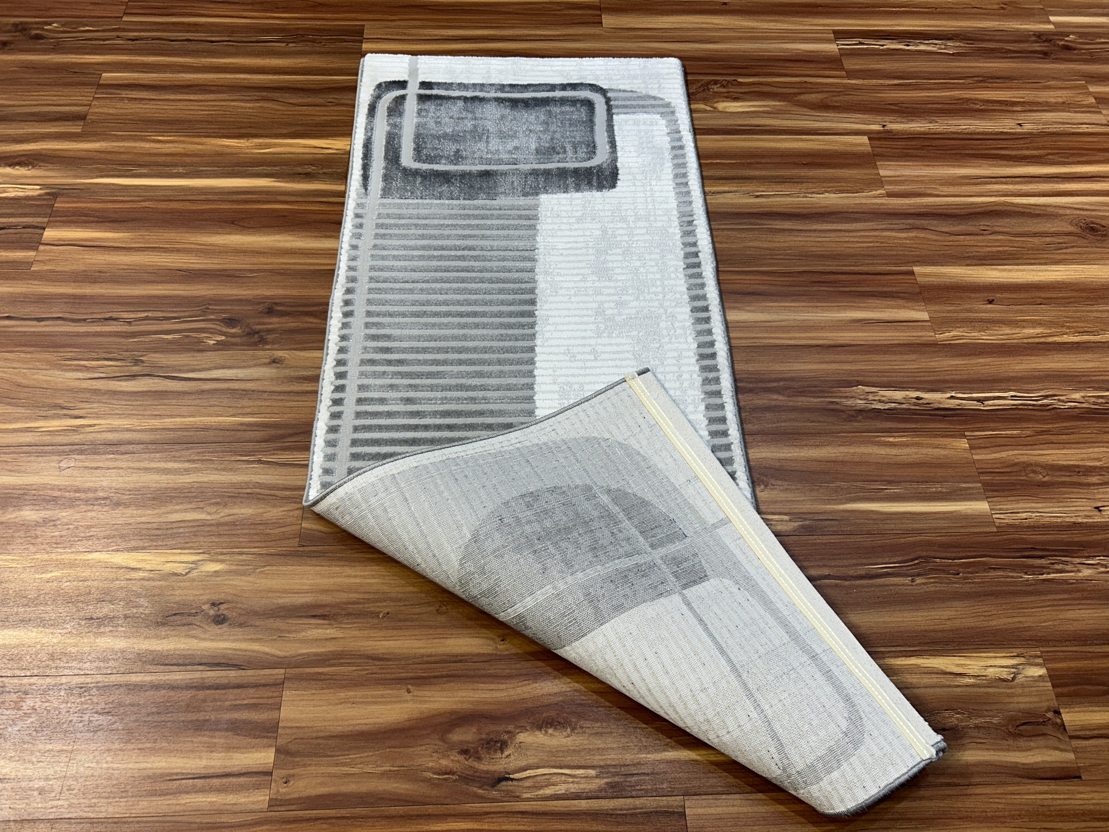 Rexo Modern Carpet & Rug 2X5