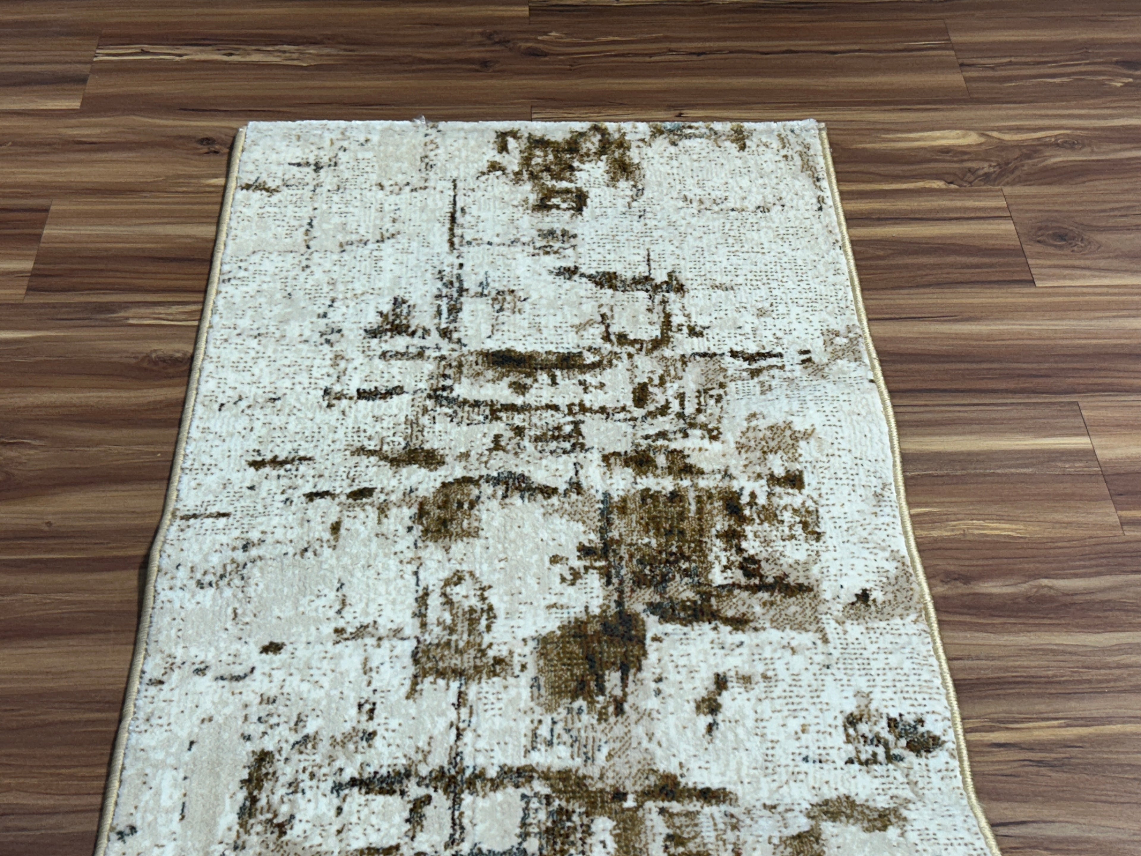 Taro Modern Carpet & Rug 2X5