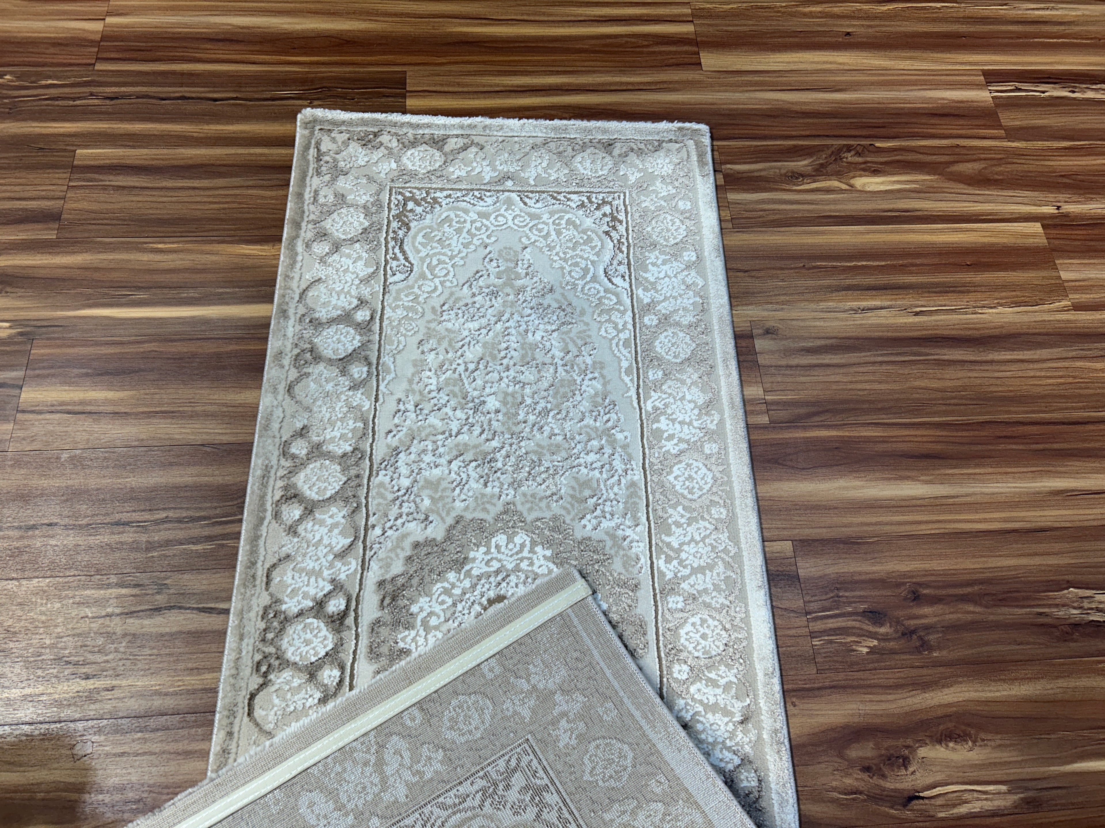 Keno Modern Carpet & Rug 2X5