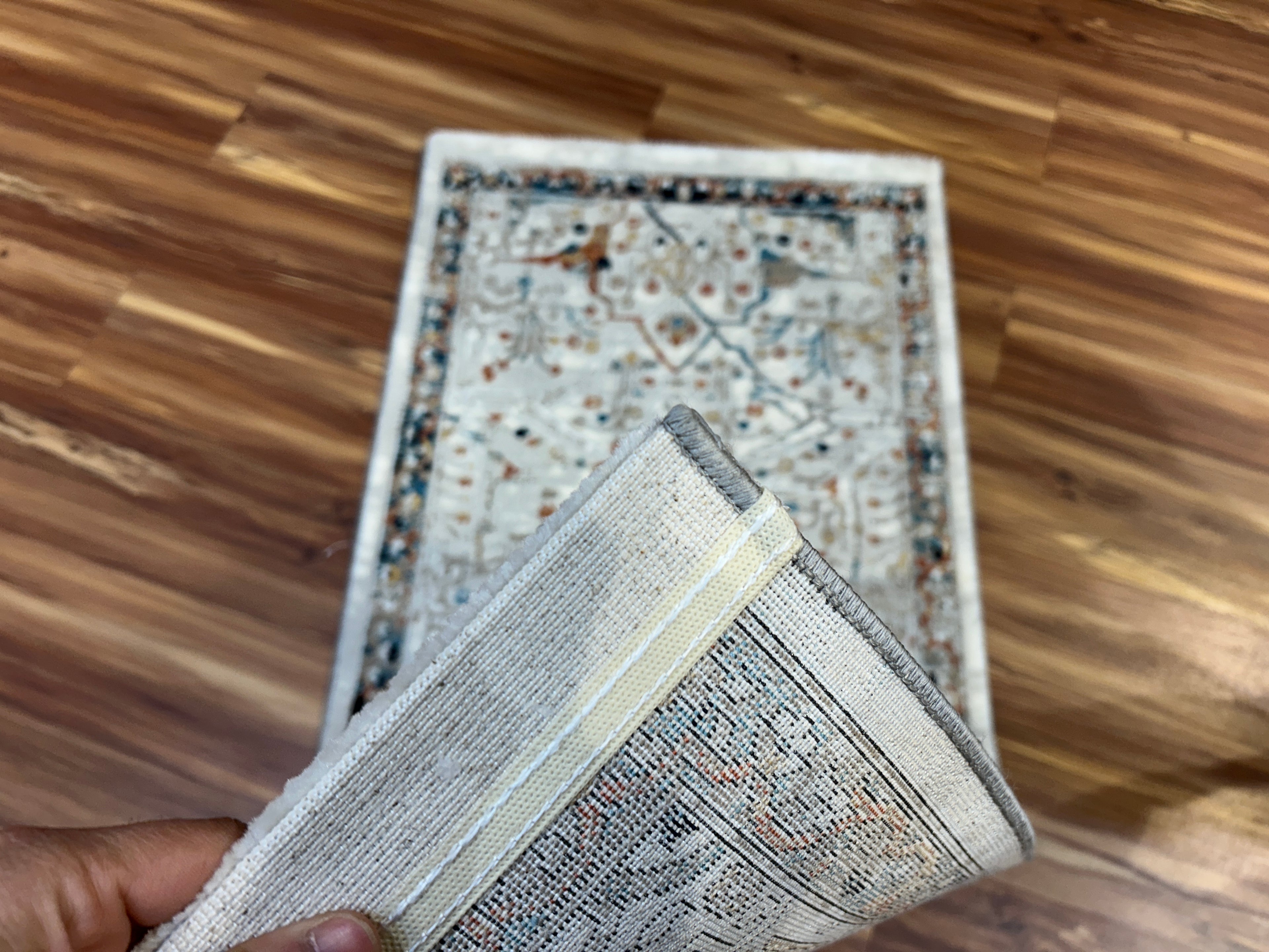 Velo Modern Carpet & Rug 2X5