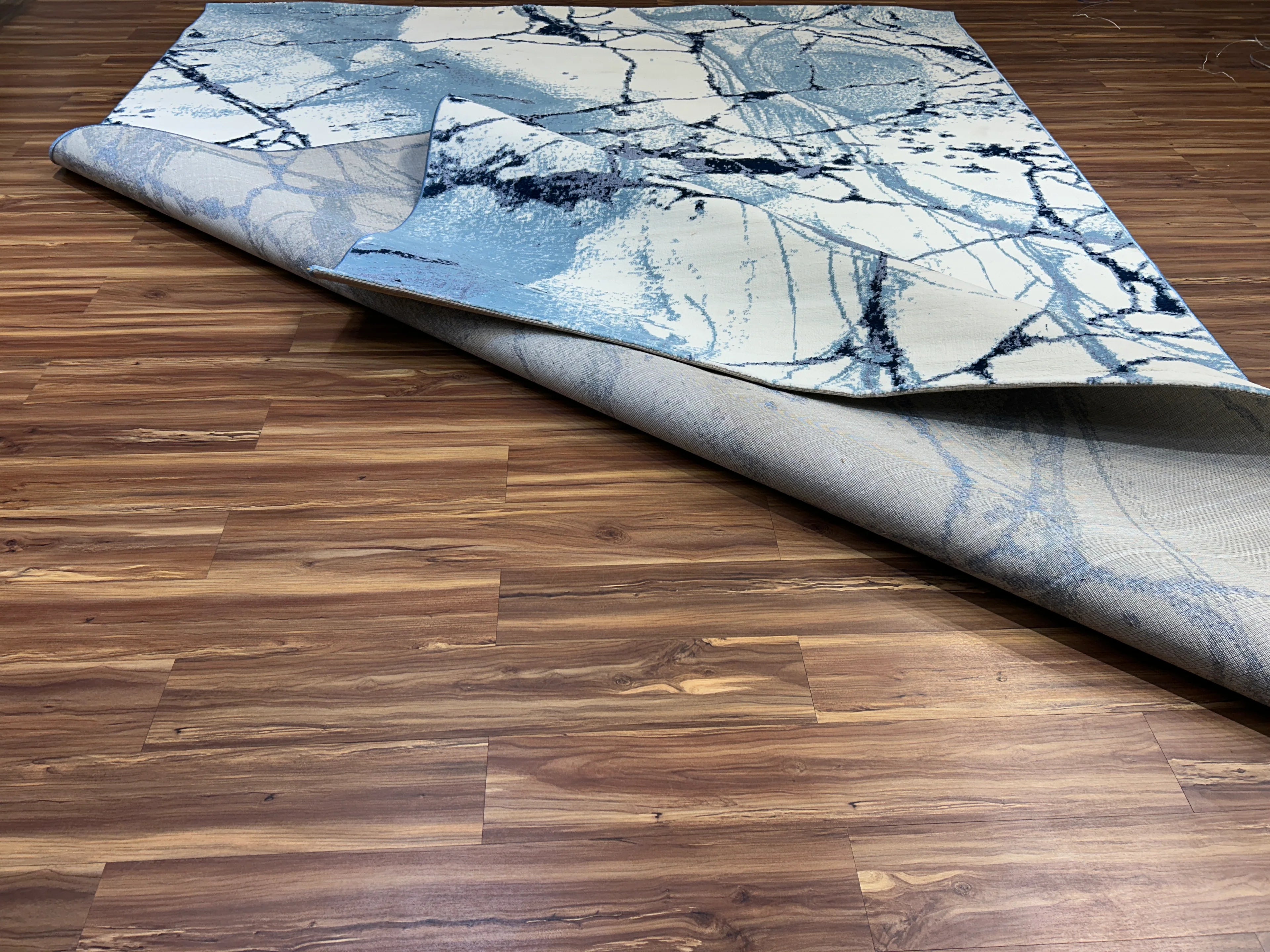 Avenza Modern Carpet & Rug 8x11