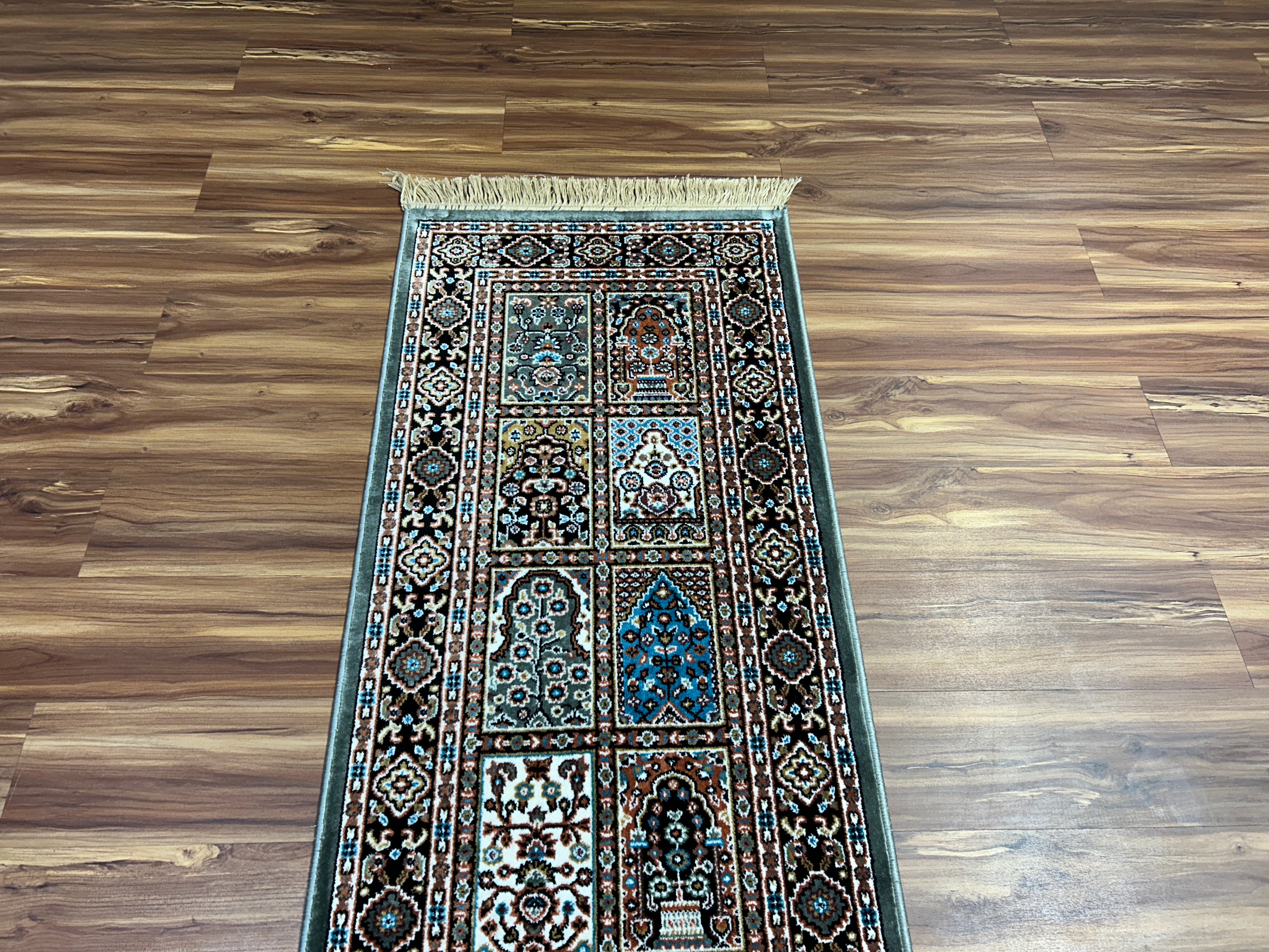 Arman Persian Carpet & Rug 2x4