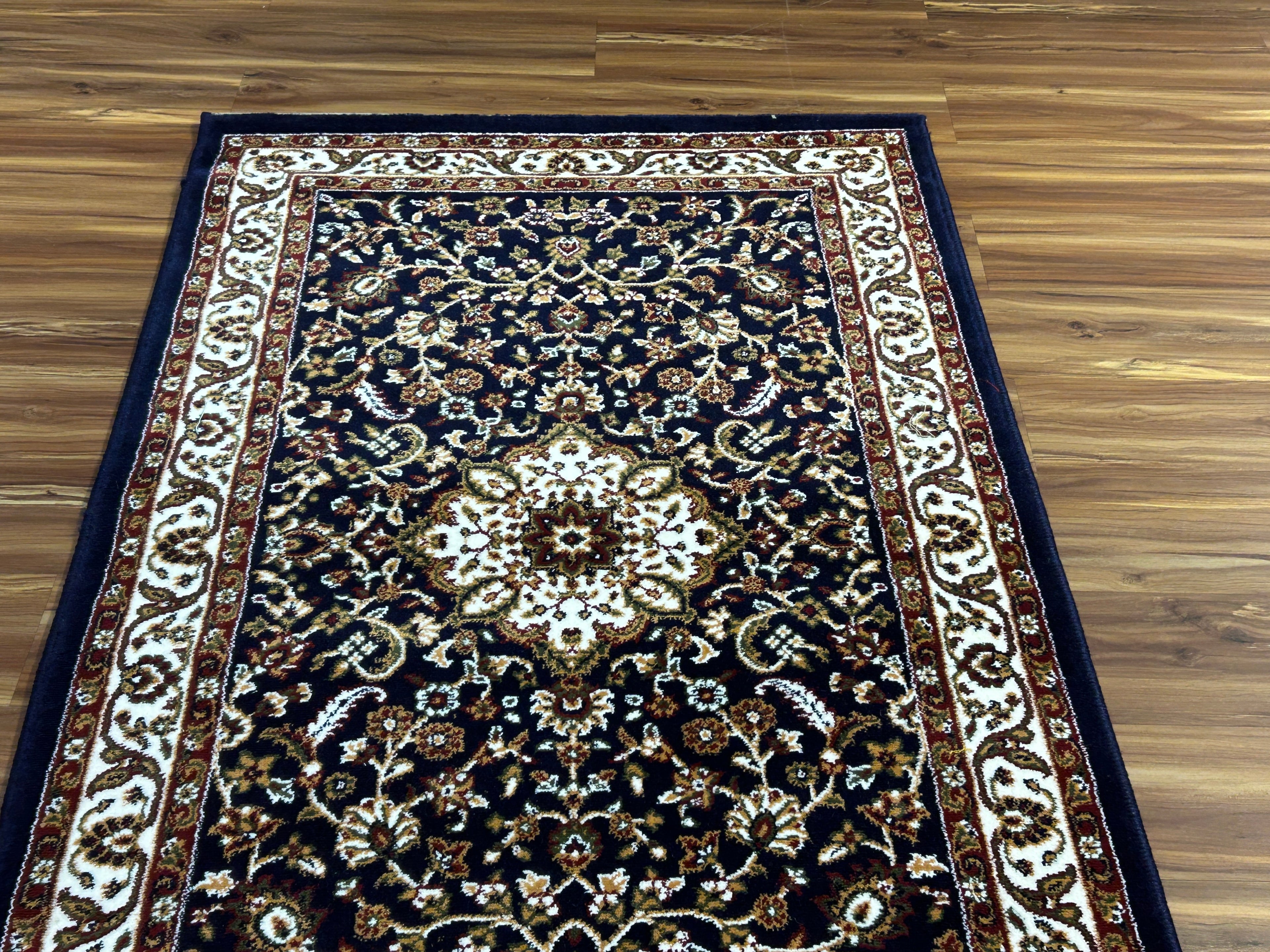 Ravina Persian Carpet & Rug 3x5