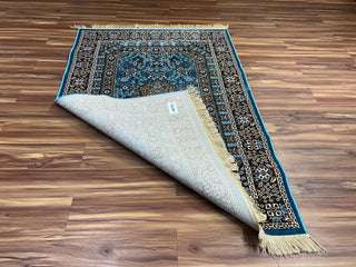 Yalda Persian Carpet & Rug 4x6