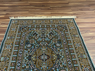 Simin Persian Carpet & Rug 4x6
