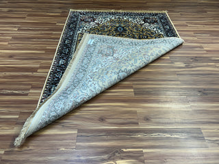 Sahir Persian Carpet & Rug 5x7