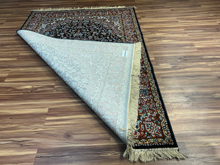 Zeeshan Persian Carpet & Rug 5x7