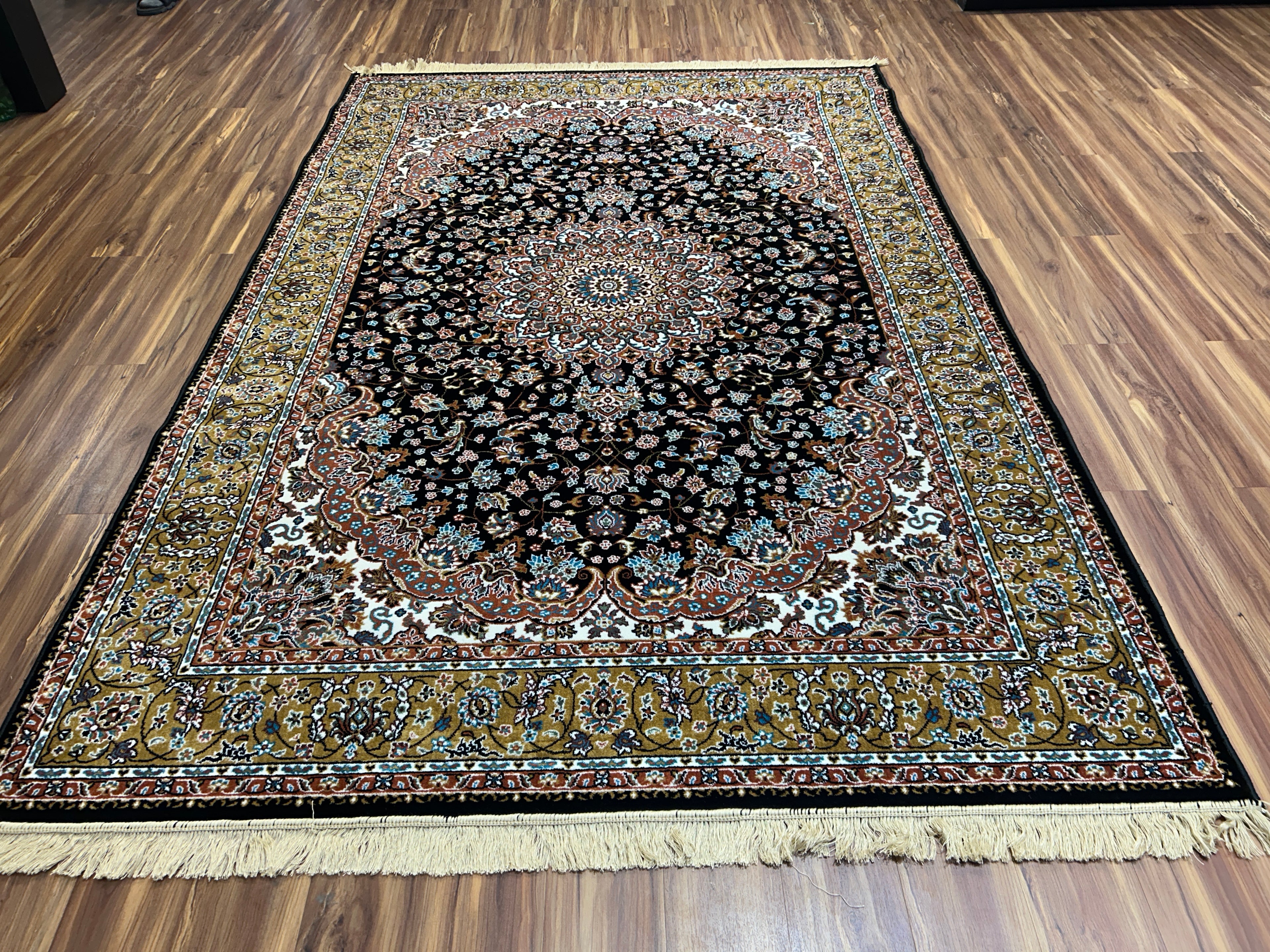 Naira Persian Carpet & Rug 6x9