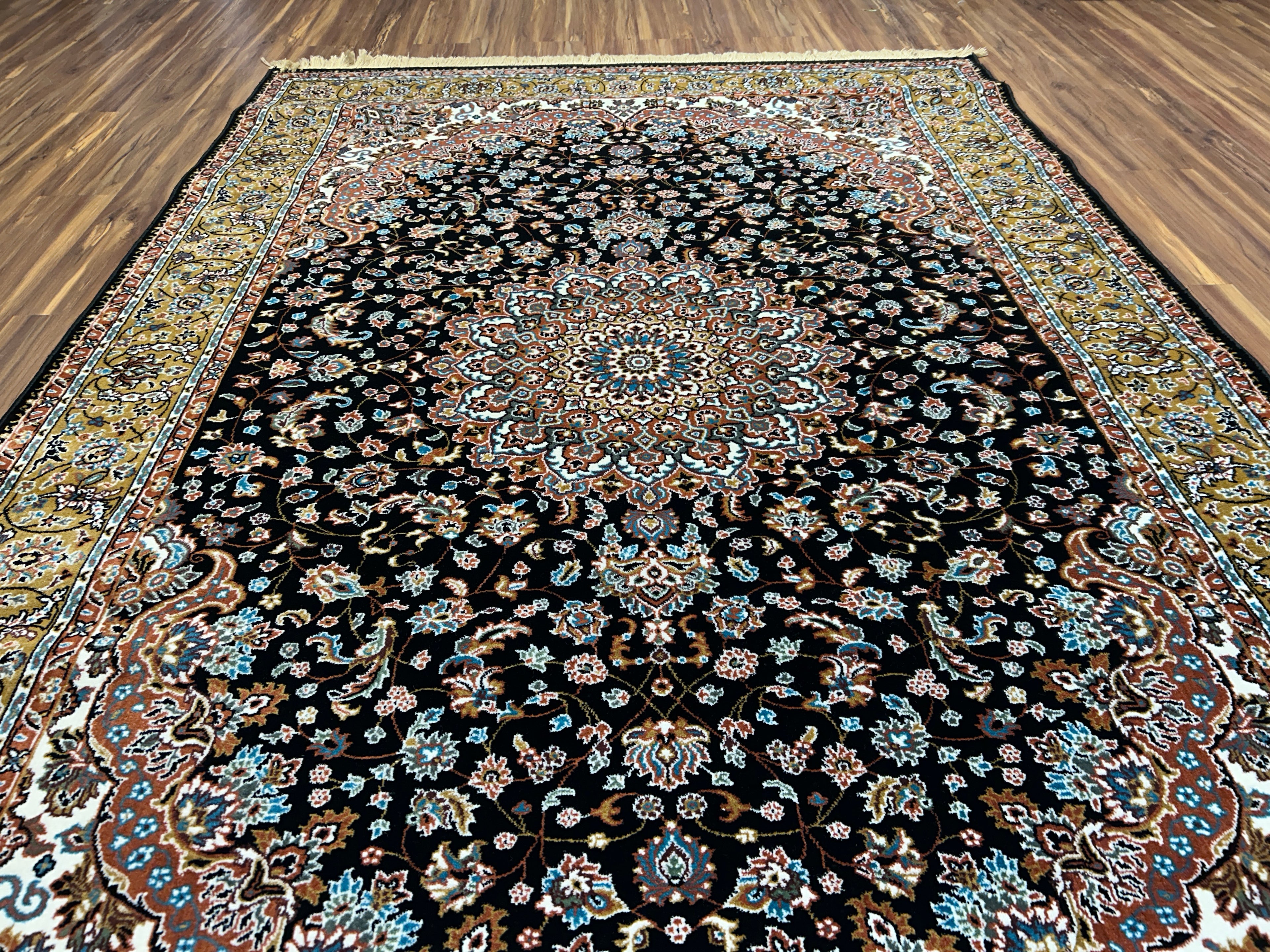 Naira Persian Carpet & Rug 6x9