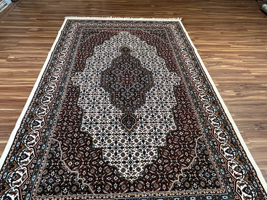 Irfan Persian Carpet & Rug 6x9