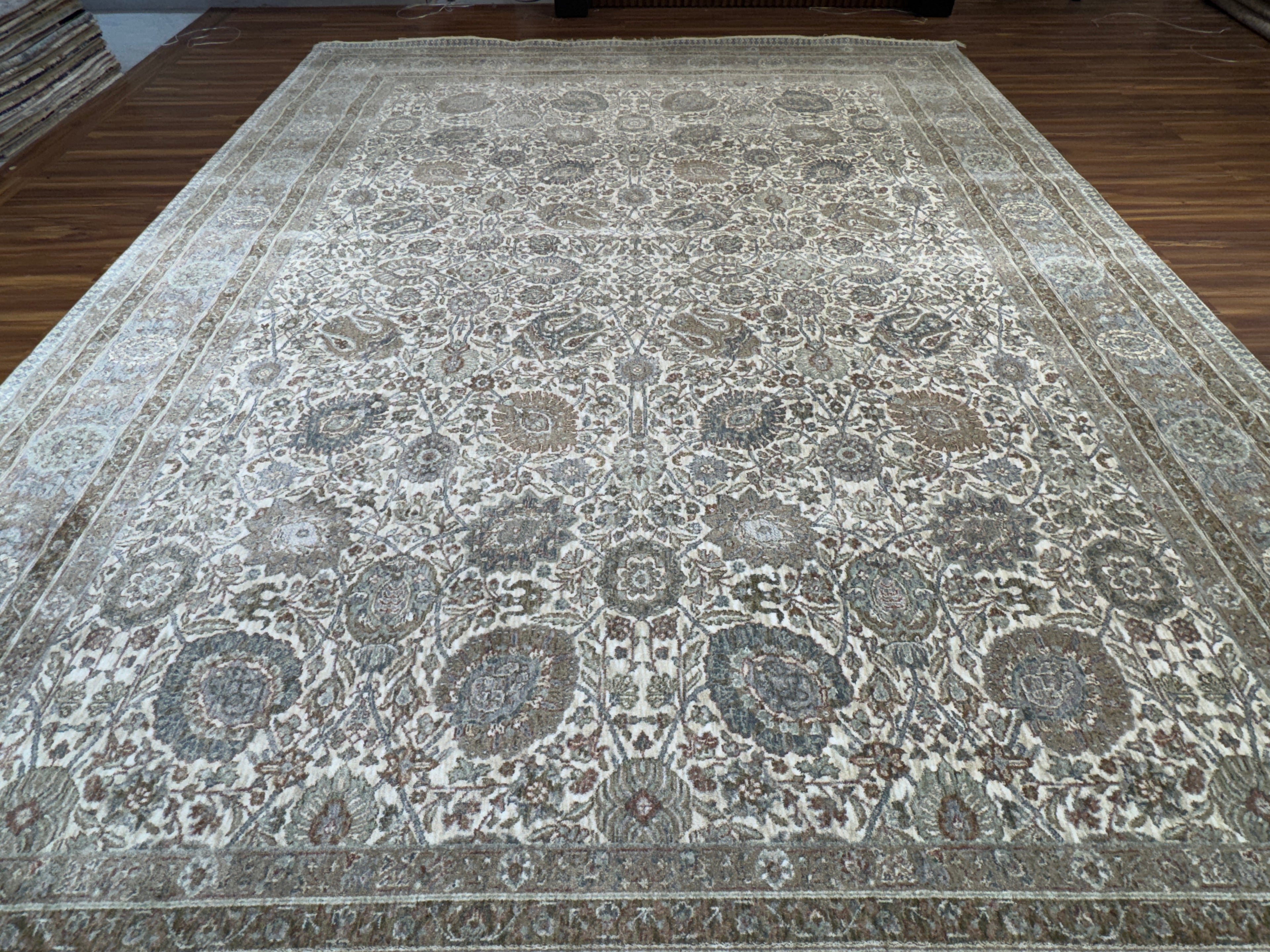 Tarin Persian Carpet & Rug 9x12
