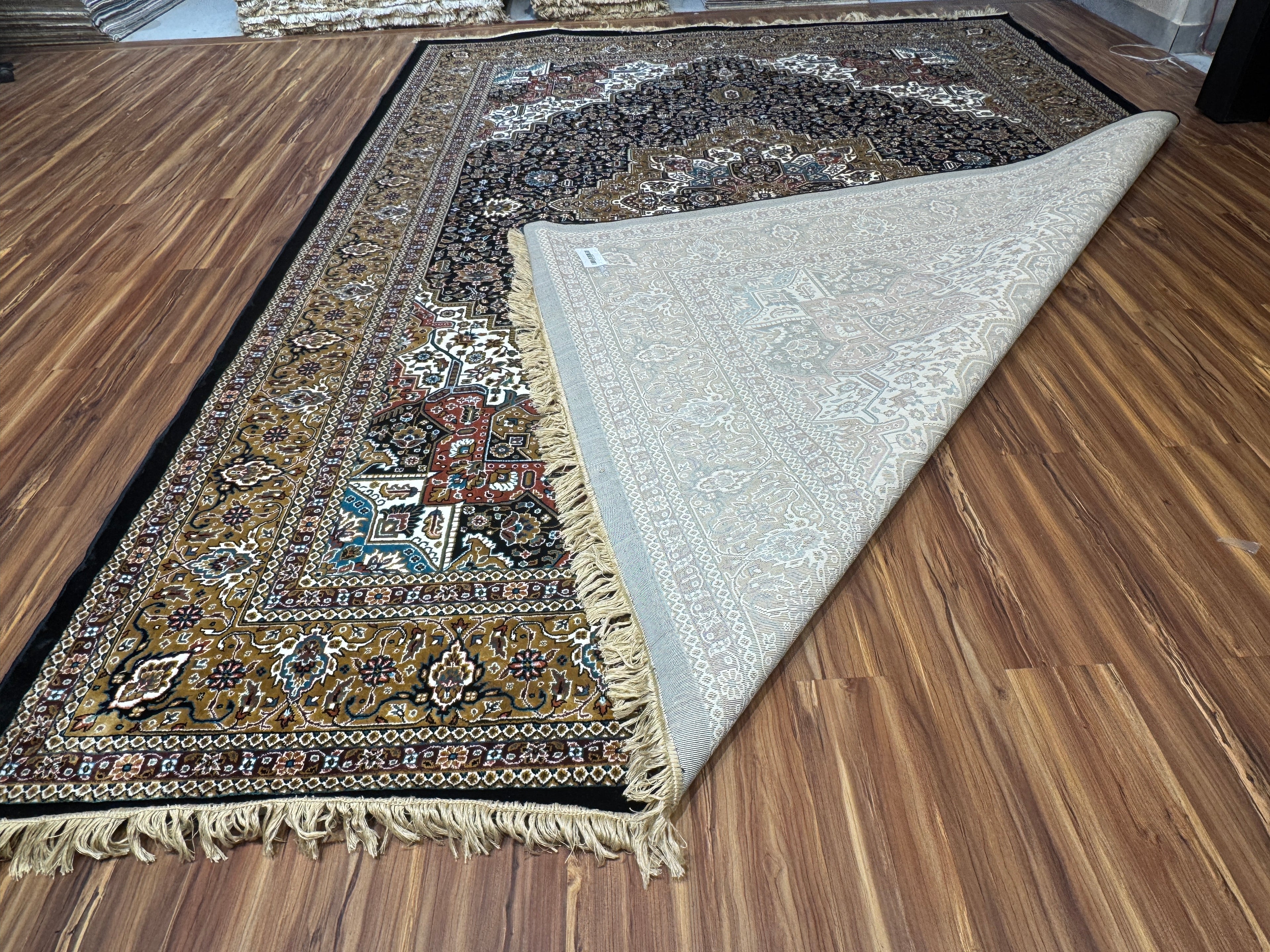 Riaz Persian Carpet & Rug 9x12
