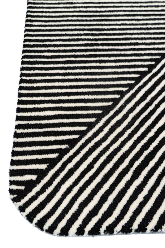 Junessa Hand Tufted Carpet & Rug