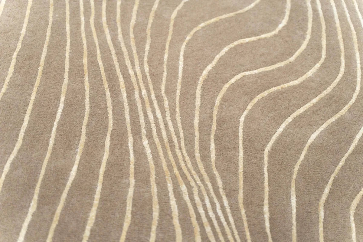 Velvet Irregular Hand Tufted Carpet & Rug