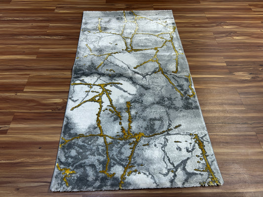 Plume Modern Carpet & Rug 2.7x5.1