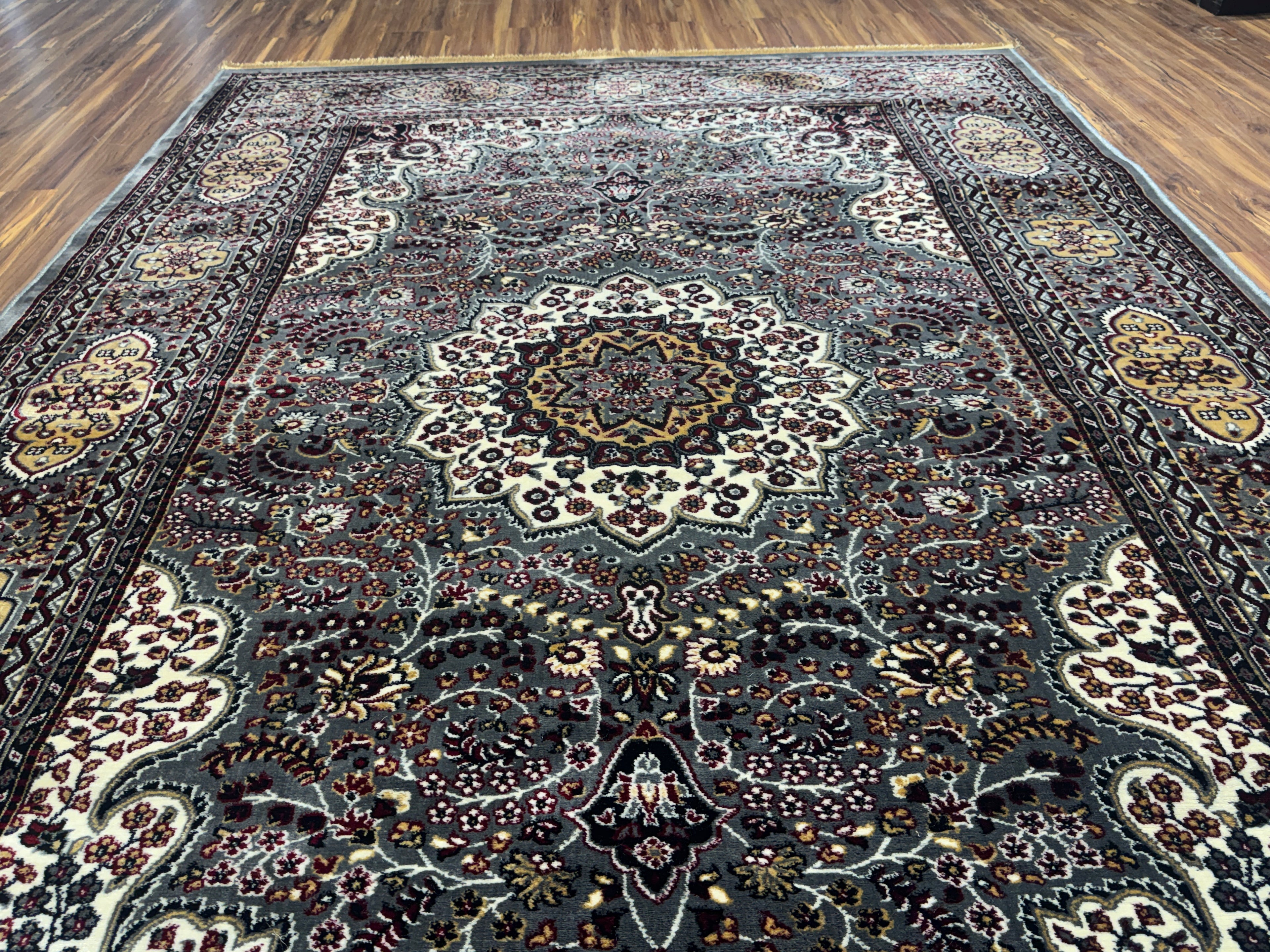 Maira Persian Carpet & Rug 6x9