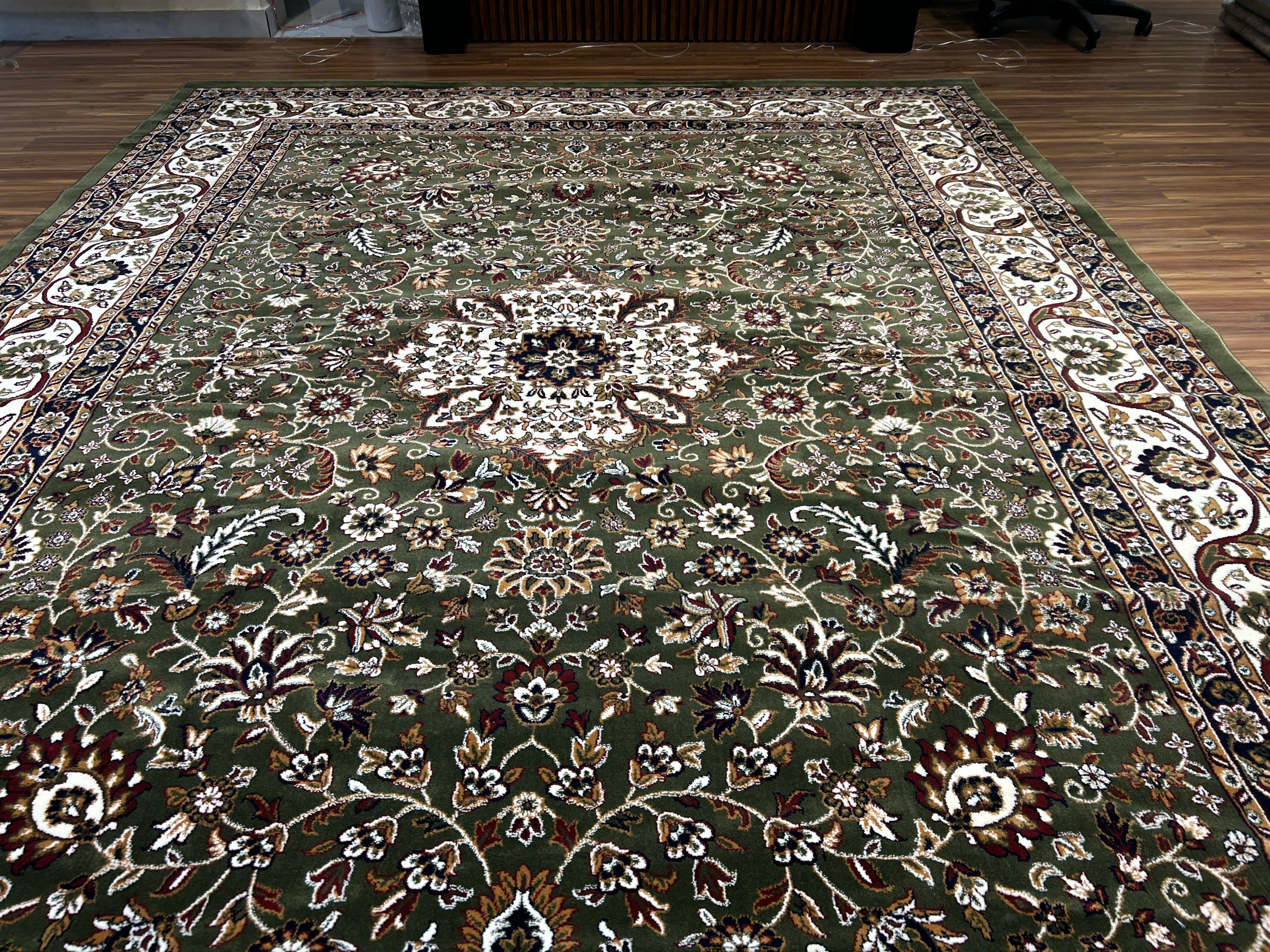 Shayan Persian Carpet & Rug 9x12