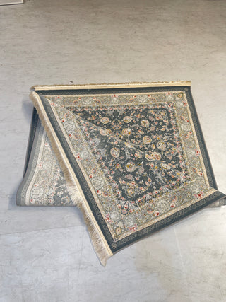 Arash Iranian Carpet & Rug