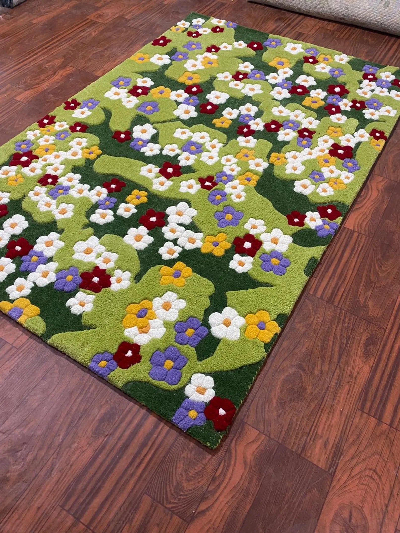 Emerald Moss Hand Tufted Carpet & Rug