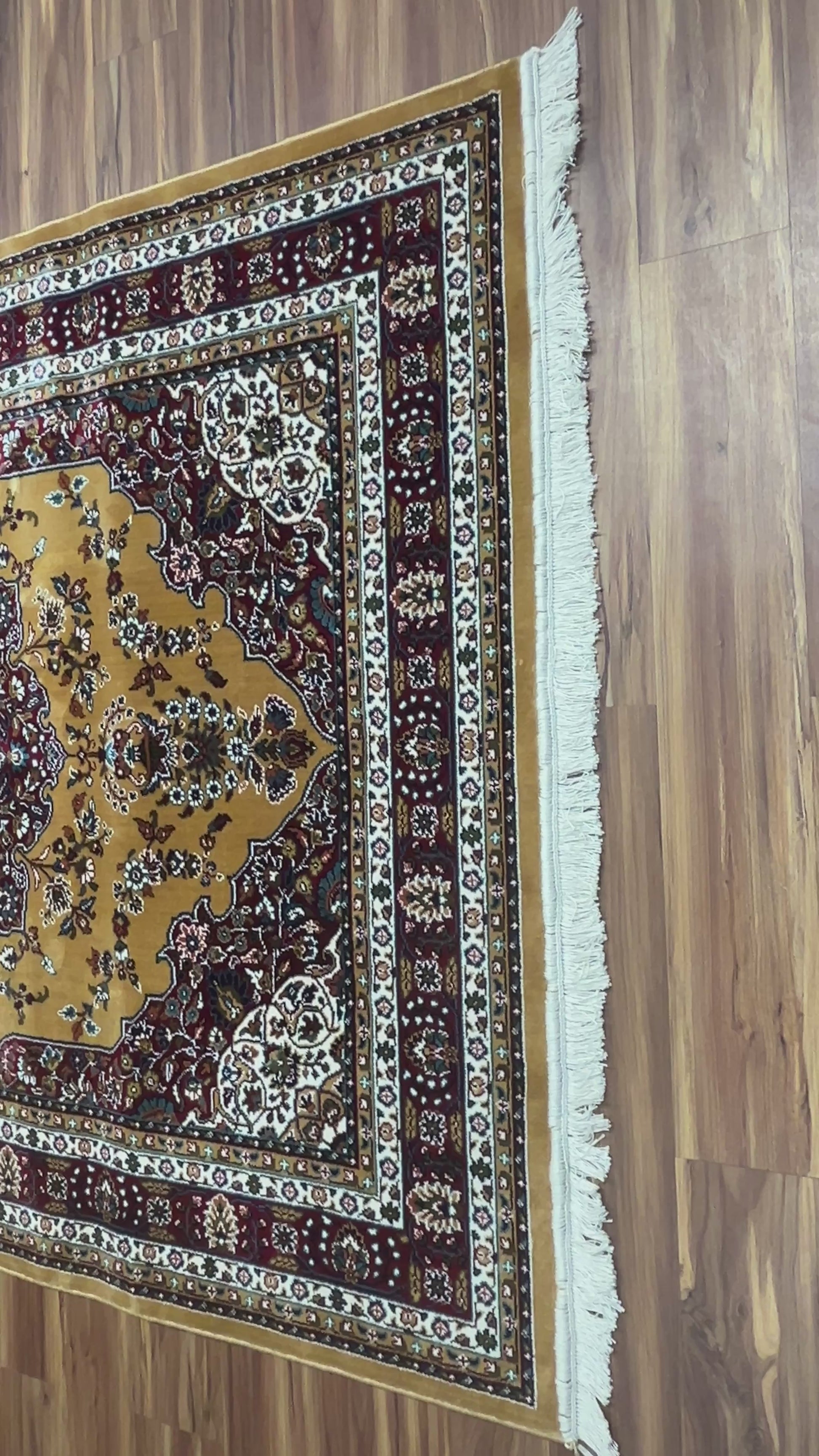 Faris Persian Carpet & Rug 5x7